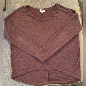 Old Navy long sleeve. Size M.